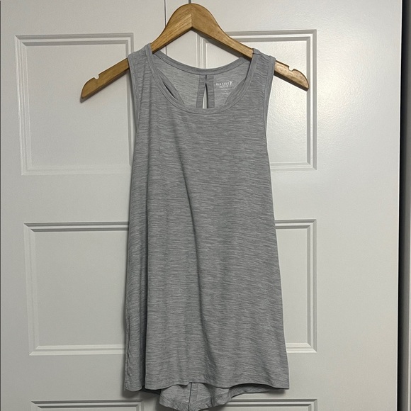 Old navy athletic tank. Partially open back - Picture 1 of 2